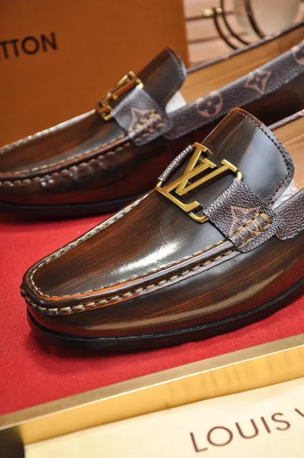 Louis Vuitton Loafers - LLV68