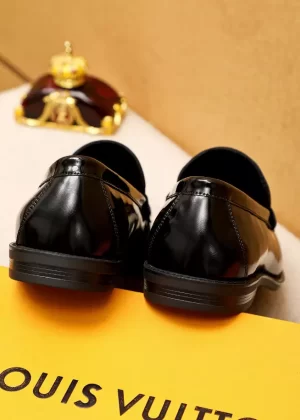 Louis Vuitton Loafers - LLV73