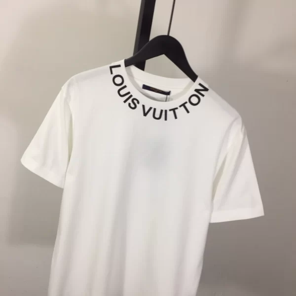 Louis Vuitton T-shirt - LSVT0227