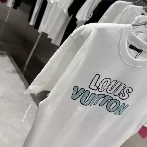 Louis Vuitton T-shirt - LSVT0230