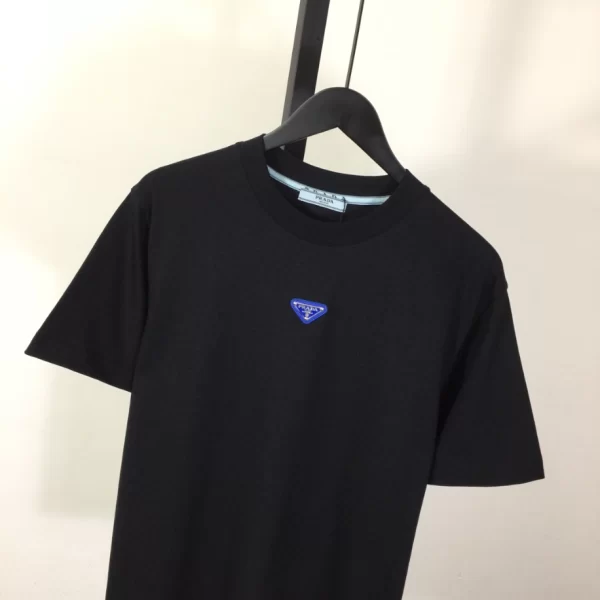 Prada T-shirt - PRT012