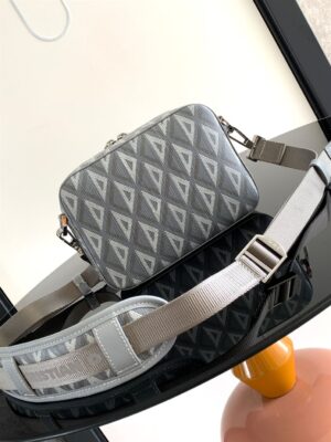 DIOR SAFARI BAG WITH STRAP CD DIAMOND CANVAS - DR019