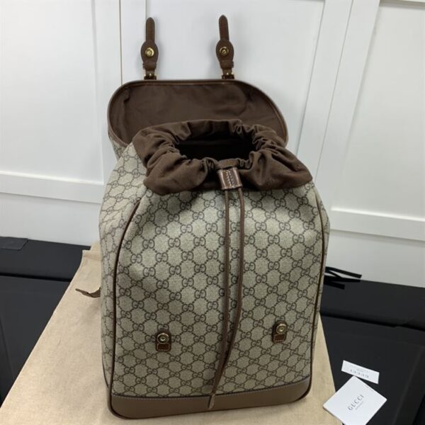 GUCCI MEDIUM BACKPACK WITH INTERLOCKING G - GC52