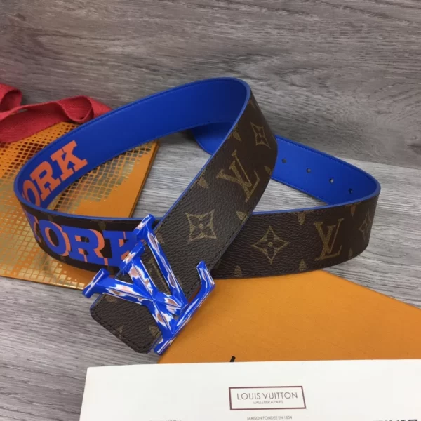 LOUIS VUITTON PYRAMIDE CITIES EXCLUSIVE 40MM REVERSIBLE BELT - B0131