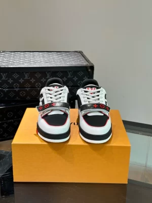 LOUIS VUITTON TRAINER SNEAKERS – LSVT356