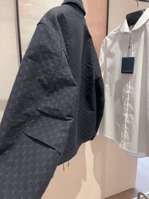 Louis Vuitton Jacket - LC006