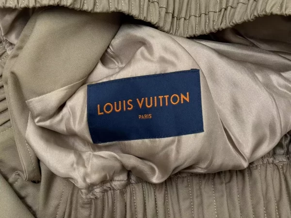 Louis Vuitton Jacket - LC018