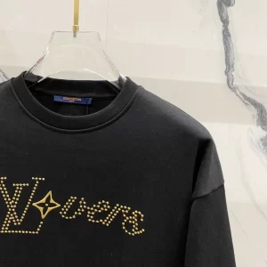 Louis Vuitton Sweatshirts - SLV009