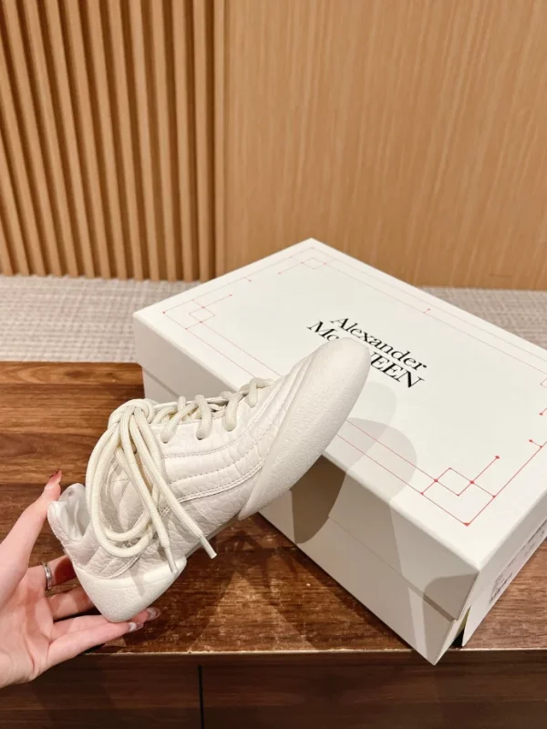 ALEXANDER MCQUEEN FLEXION SNEAKERS - AM52