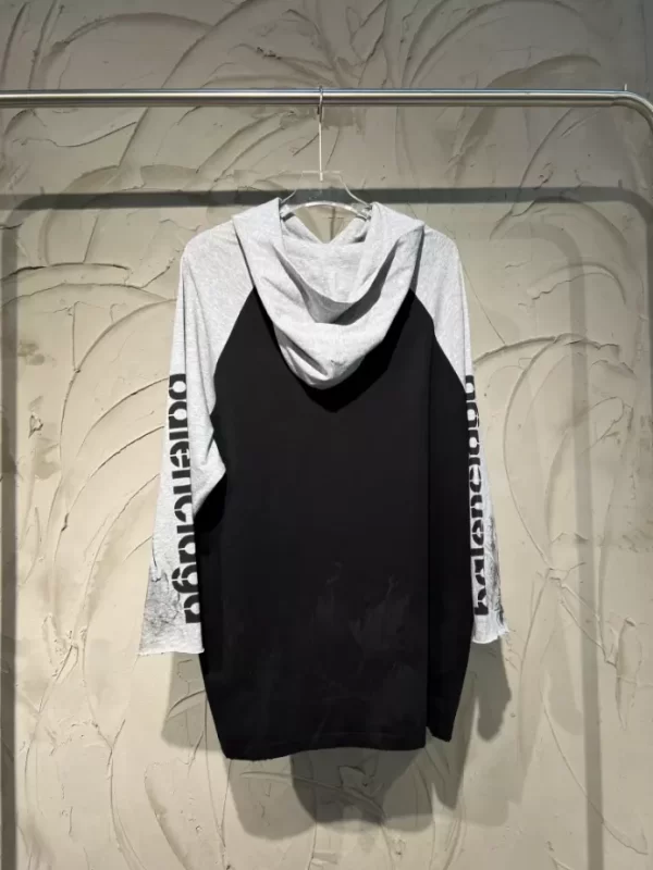 Balenciaga 3B Stencil Hooded Raglan T-Shirt Oversized in Black- SBH013