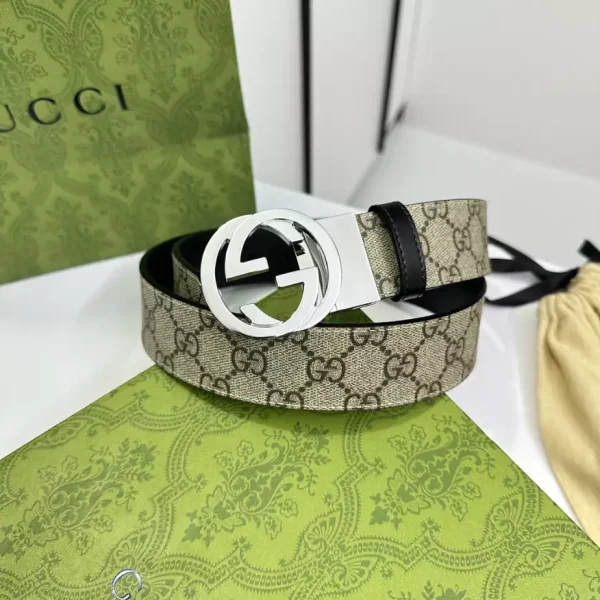 GUCCI SUPREME BELT WITH G BUCKLE - B0144