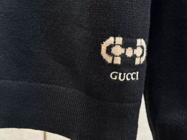 Gucci Sweater - GBH042