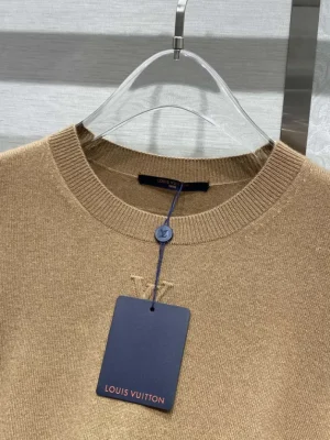 Embossed LV Cashmere Crewneck - SLV034