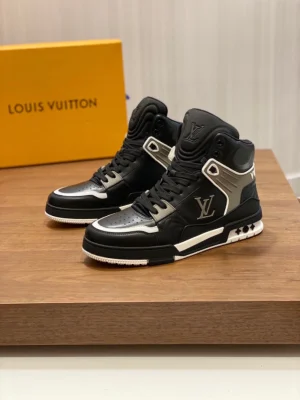 LOUIS VUITTON HIGH-TOP SNEAKERS – LSVT396