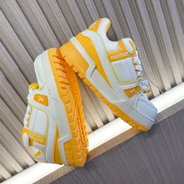 LOUIS VUITTON TRAINER MAXI SNEAKERS YELLOW – LSVT372