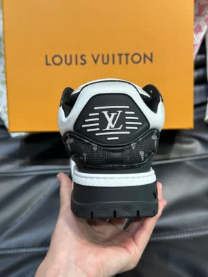 LOUIS VUITTON TRAINER MAXI SNEAKERS – LSVT377