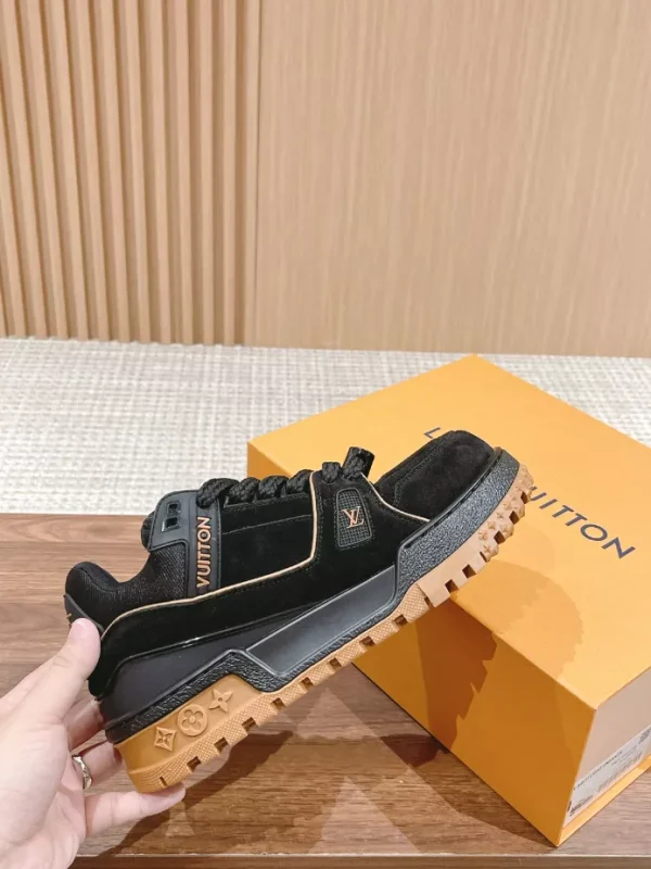 LOUIS VUITTON TRAINER MAXI SNEAKERS – LSVT380