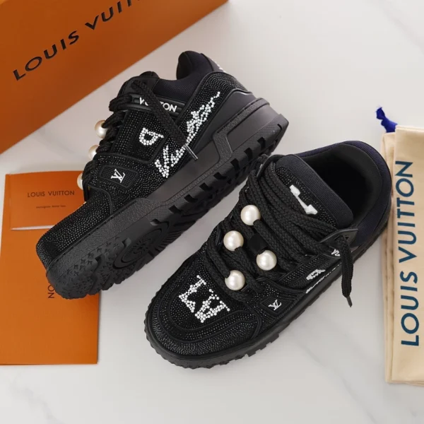 LOUIS VUITTON TRAINER MAXI SNEAKERS – LSVT385