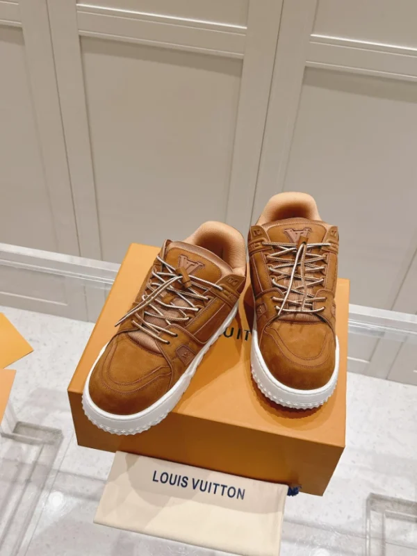 LOUIS VUITTON TRAINER MAXI SNEAKERS – LSVT388