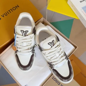 LOUIS VUITTON TRAINER SNEAKERS – LSVT363