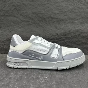 LOUIS VUITTON TRAINER SNEAKERS – LSVT364