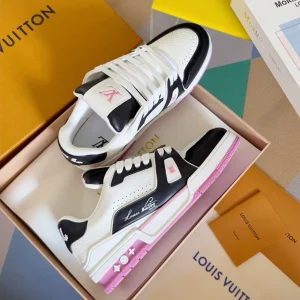 LOUIS VUITTON TRAINER SNEAKERS – LSVT392