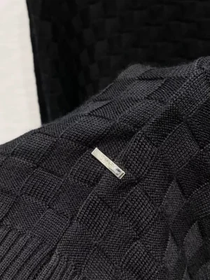 Louis Vuitton Damier Signature Crewneck - SLV028