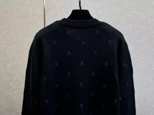 Louis Vuitton Embroidered Signature Merino Crewneck - SLV030