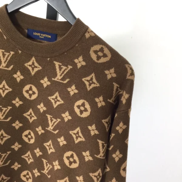 Louis Vuitton Sweater - SLV062