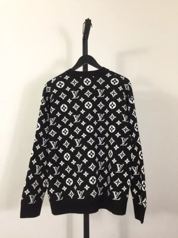 Louis Vuitton Sweater - SLV066