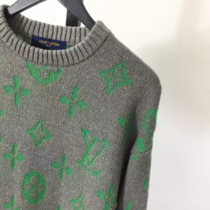 Louis Vuitton Sweater - SLV070