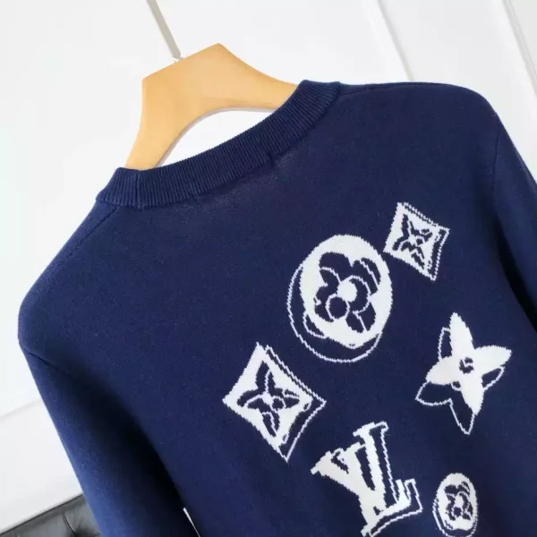 Louis Vuitton Sweater - SLV072