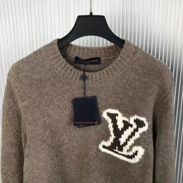 Louis Vuitton Wool Blend Crewneck - SLV035