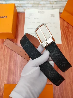 LOUIS VUITTON BELT - B0249