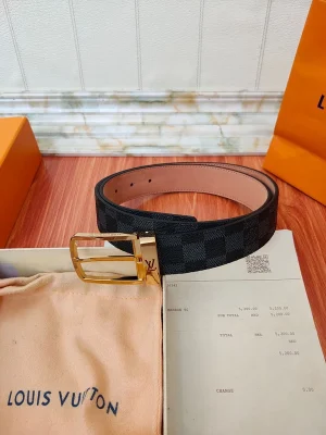 LOUIS VUITTON BELT - B0250