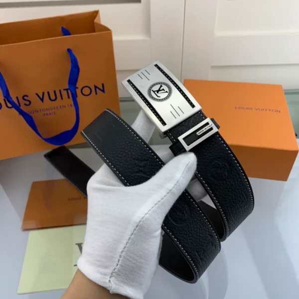 LOUIS VUITTON BELT - B0251