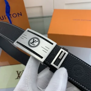 LOUIS VUITTON BELT - B0251