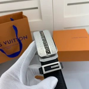 LOUIS VUITTON BELT - B0253