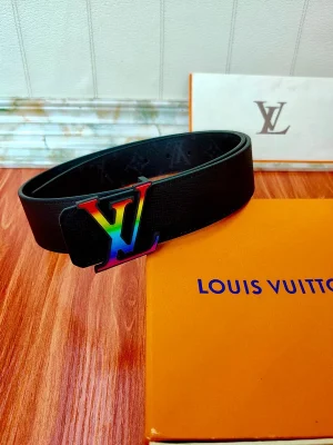 LOUIS VUITTON BELT - B0257