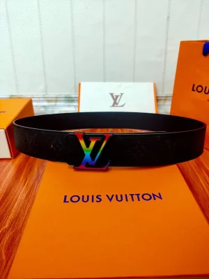 LOUIS VUITTON BELT - B0257