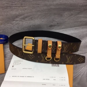 LOUIS VUITTON BELT - B0272