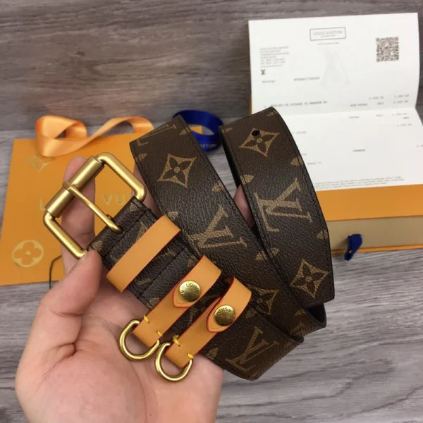 LOUIS VUITTON BELT - B0272