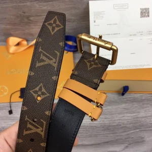 LOUIS VUITTON BELT - B0272