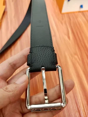 LOUIS VUITTON BELT - B0273