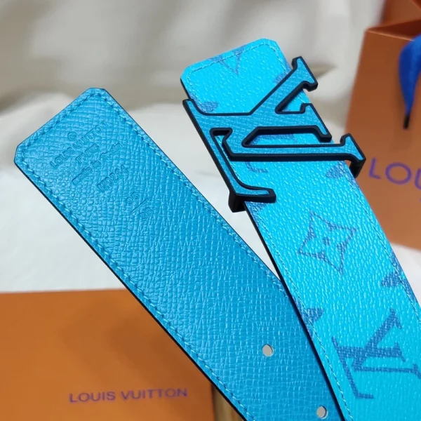 LOUIS VUITTON BELT - B0286