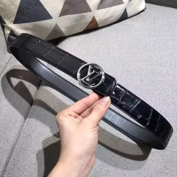 LOUIS VUITTON BELT - B0289