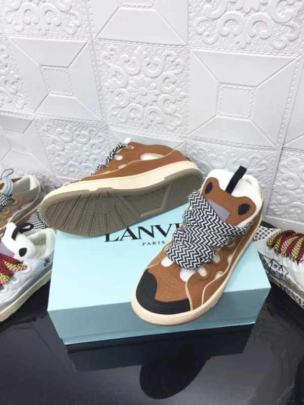 Lanvin Leather Curb Sneakers – LV050