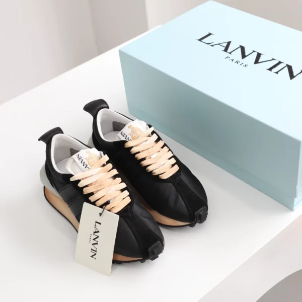 Lanvin Bumper Low-Top Sneakers – LV097