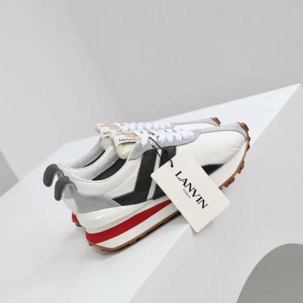 Lanvin Bumper Low-Top Sneakers – LV099